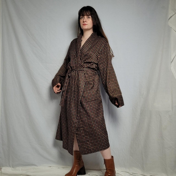 Vintage pattern smoking dressing gown/robe - Picture 4 of 7